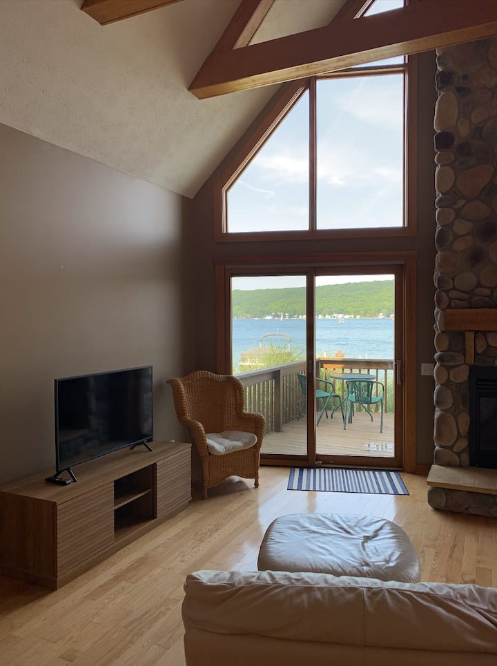 Top 10 Airbnb Vacation Rentals Near Conesus Lake, New York Trip101
