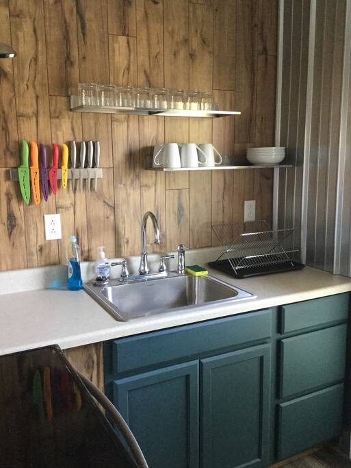 Nicely equipped for all your cooking needs.