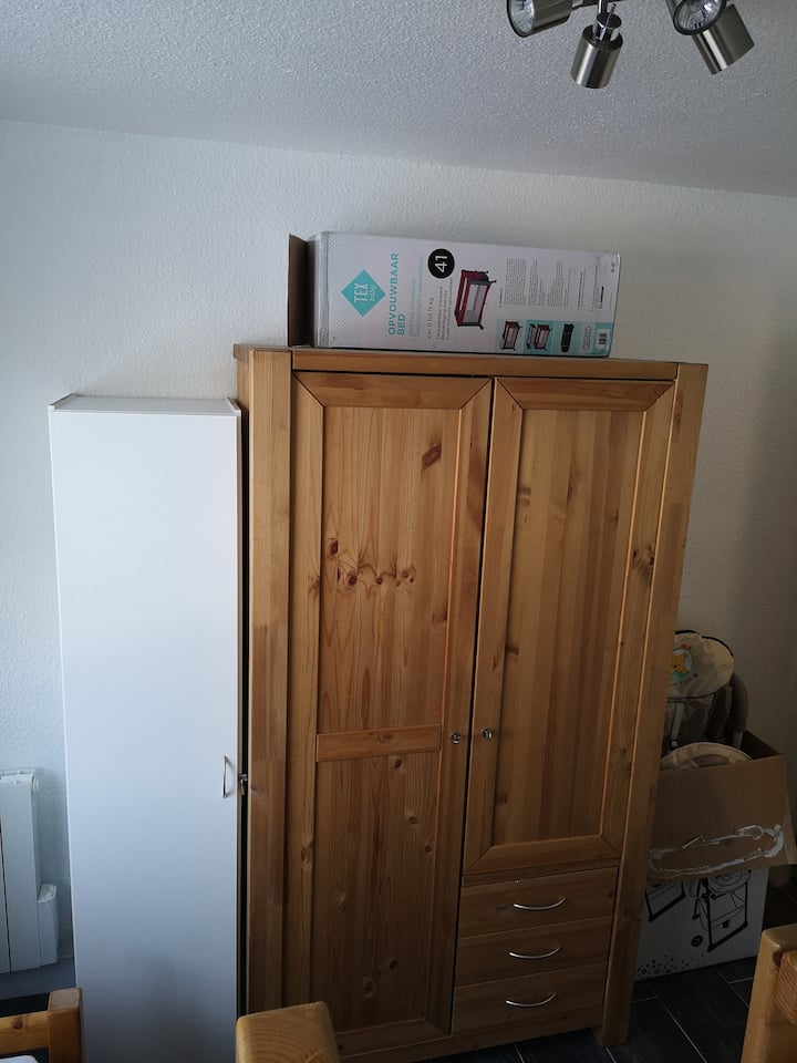 خزانة ملابس لغرفة النوم