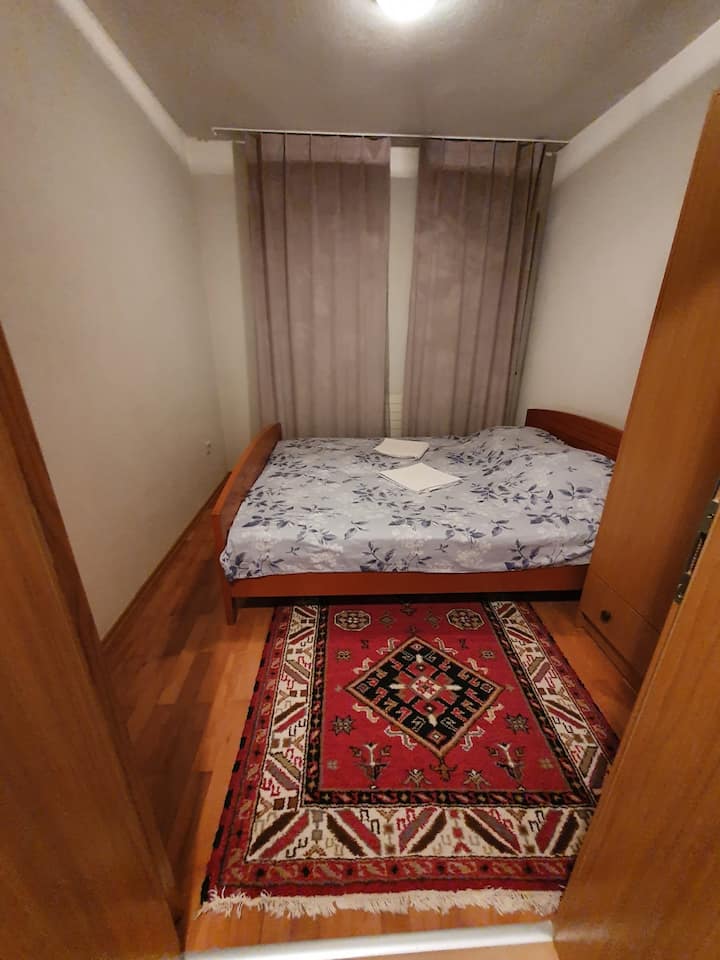 غرفة النوم 1