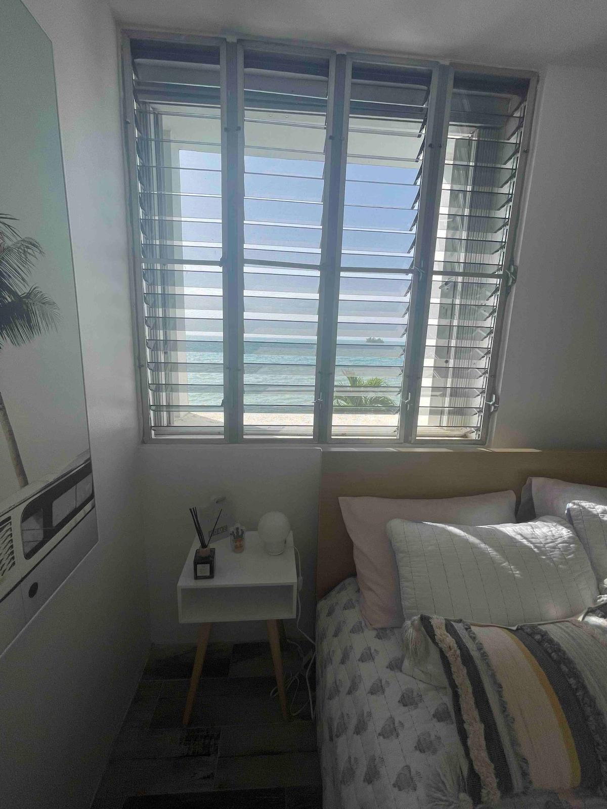 Vista a la playa desde el primer dormitorio 