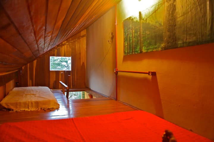 Quarto 3
"Comfort Camping"