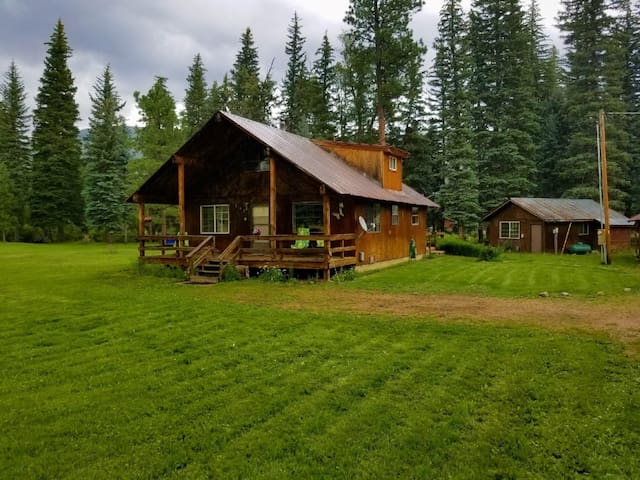 Vacation Rentals Homes Experiences Places Airbnb
