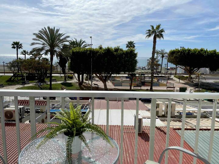 Apartamento 2 Habitaciones Frontal Al Mar 2 - Torre del Mar