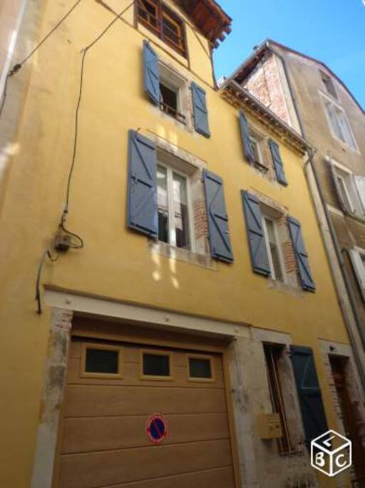 chambre au 2eme étage a droite