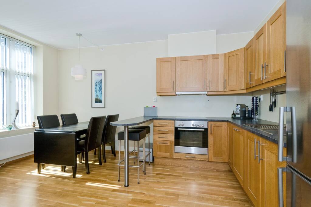 Kitchen and dining table