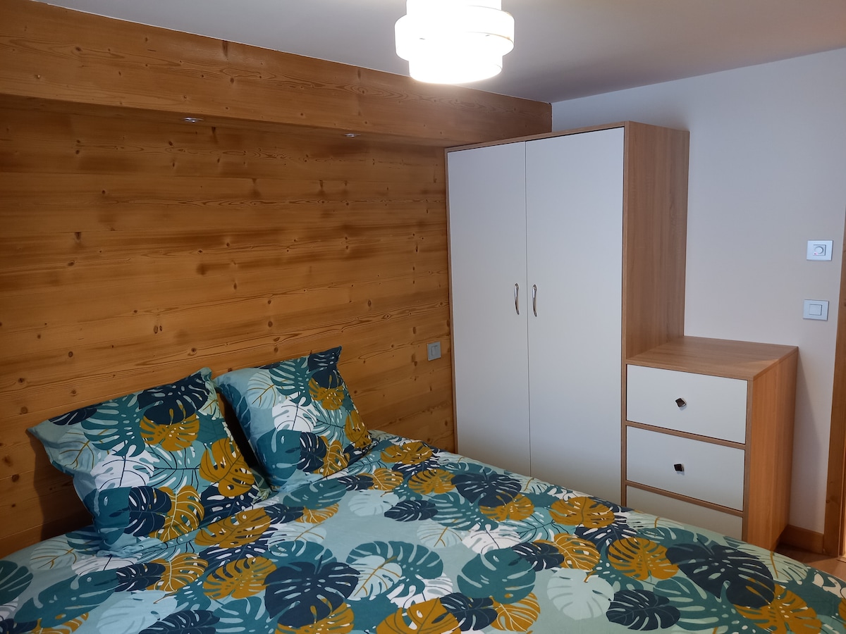 غرفة النوم 2