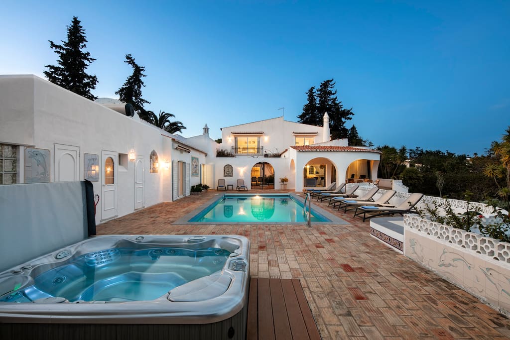 Evening pool and house view