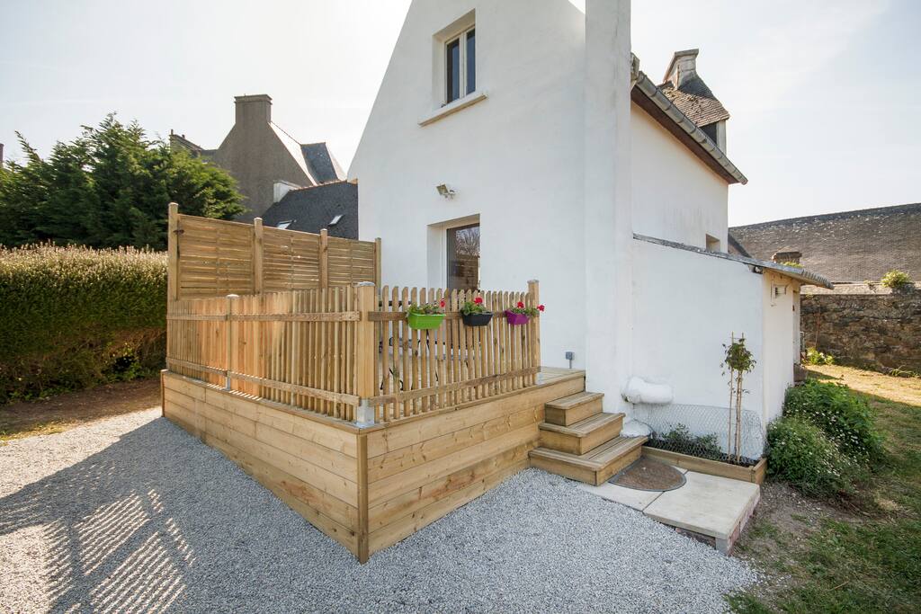 Vous serez entièrement indépendants : terrasse, jardin, parking