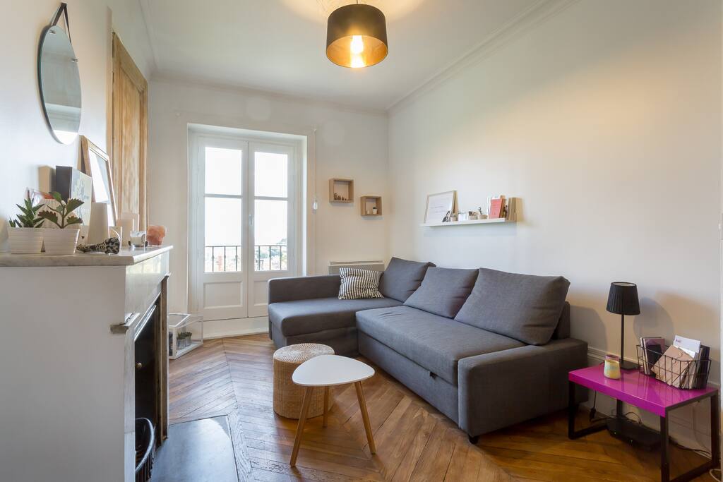le canapé d'angle pour un couchage de 2 pers