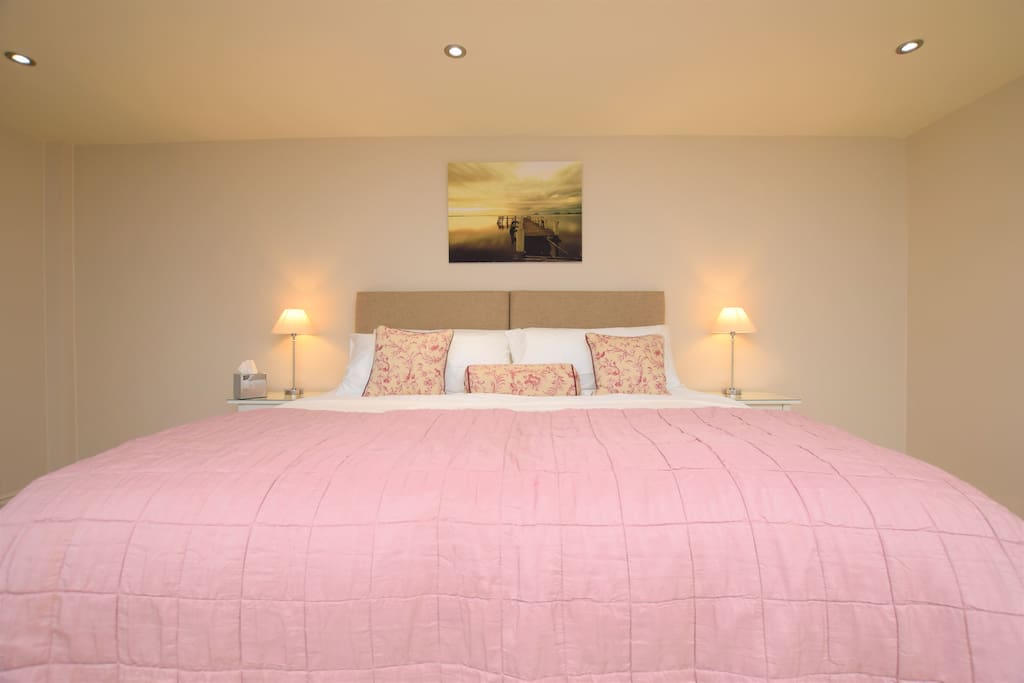Luxurious super-king bed