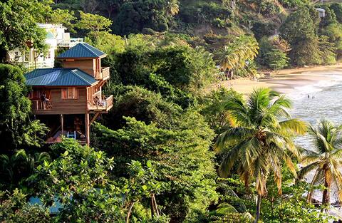 SeaScape On Heavenly Bay Beach Front 2bd/2ba
