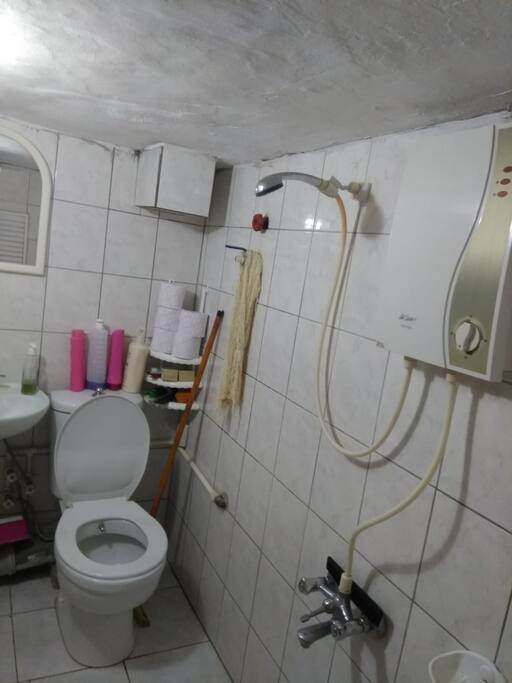 tüm temizlik malzemeniz mevcut