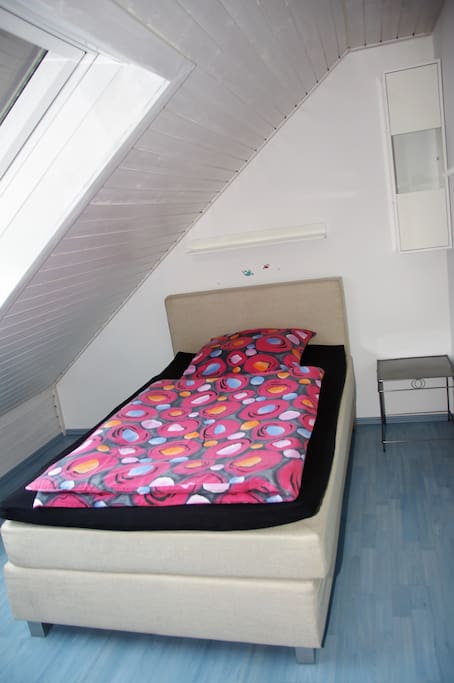 2. Schlafzimmer