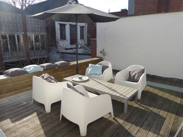 Cosy House ~ hosting 7 ~ near Central Station gallery image 4