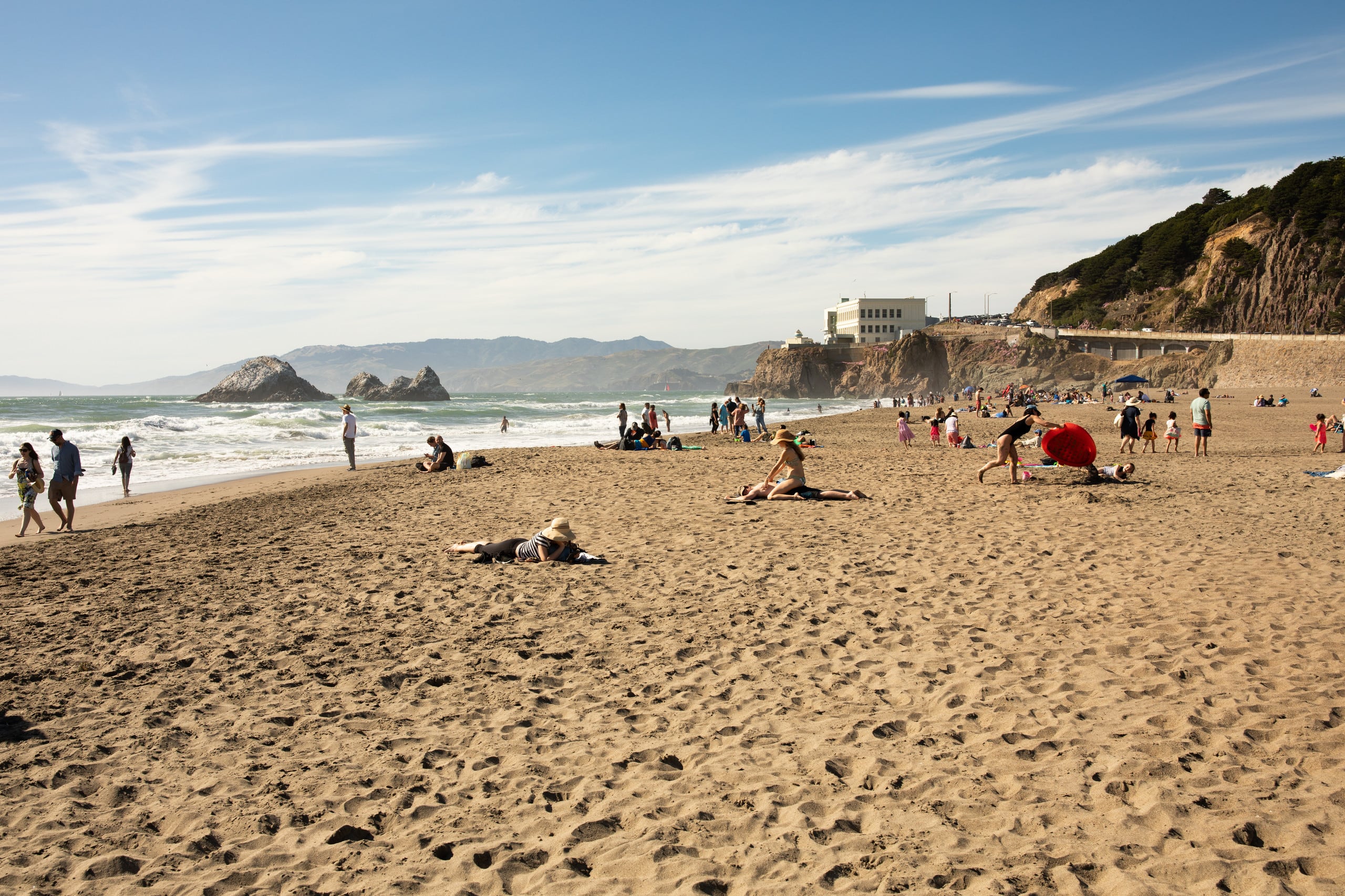 Home in San Francisco · ★5.0 · 3 bedrooms · 4 beds · 2.5 baths - Image 16