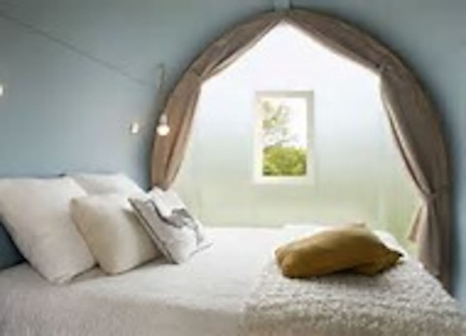 La chambre parents avec un lit en 140*1+90