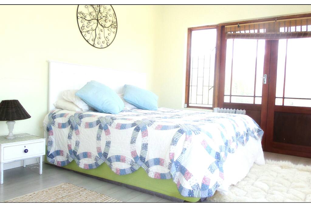 Bedroom with king size bed