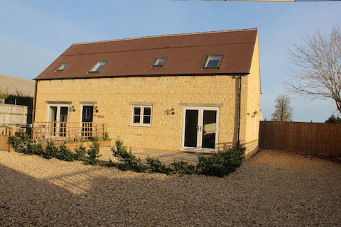 Lavender Barn East, Bourton on the Water