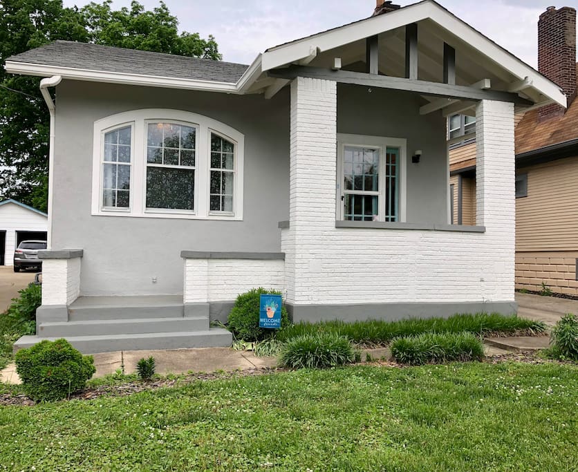 Charming bungalow in a great neighborhood.