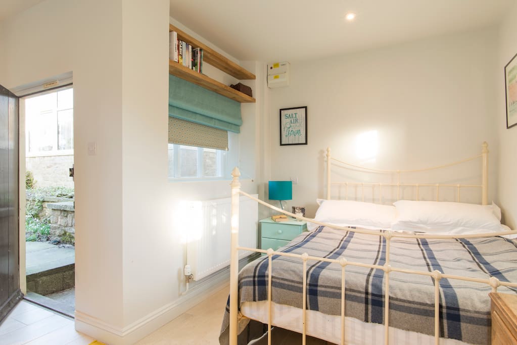 Double Bed