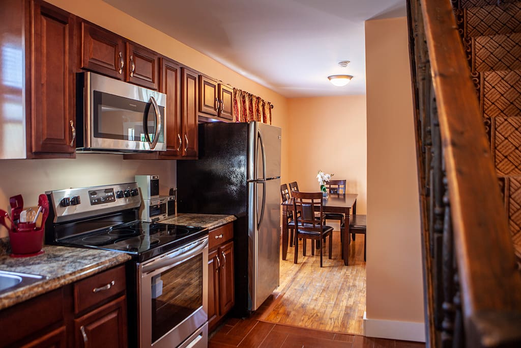 Jimmy’s 21 Apartment 2 Apartments for Rent in Lake Placid, New York