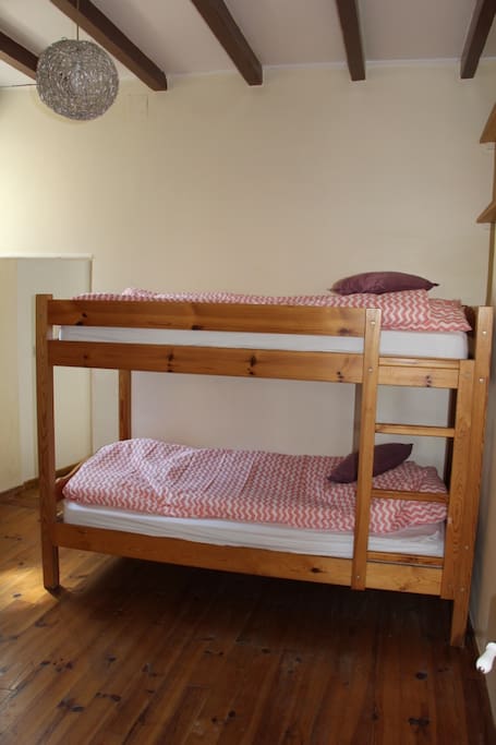 chambre avec lits superposés