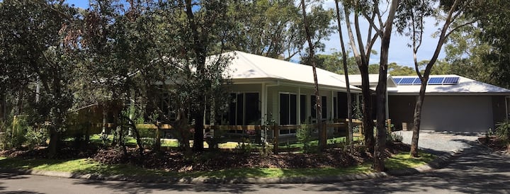 Hawks Nest Modern Beach House