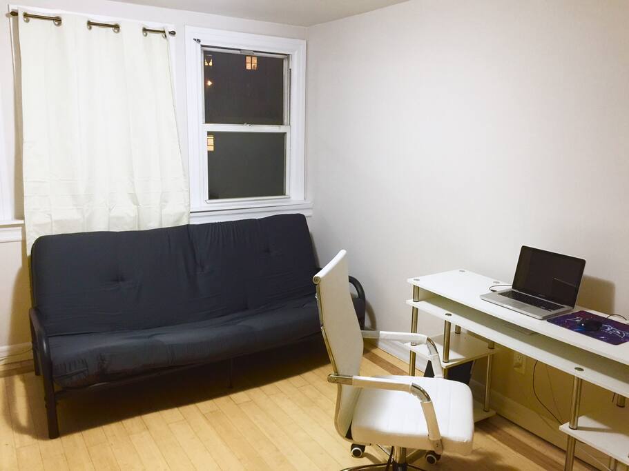 Living room/Sleeping space