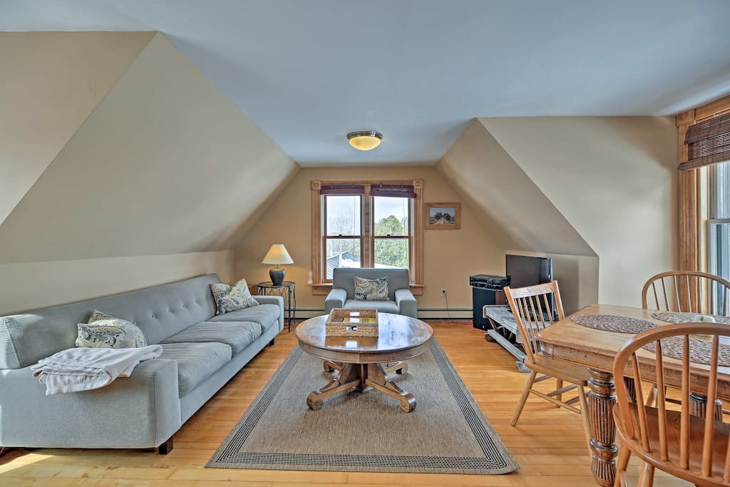 The apartment is located in the quaint town of Charlotte, Vermont.
