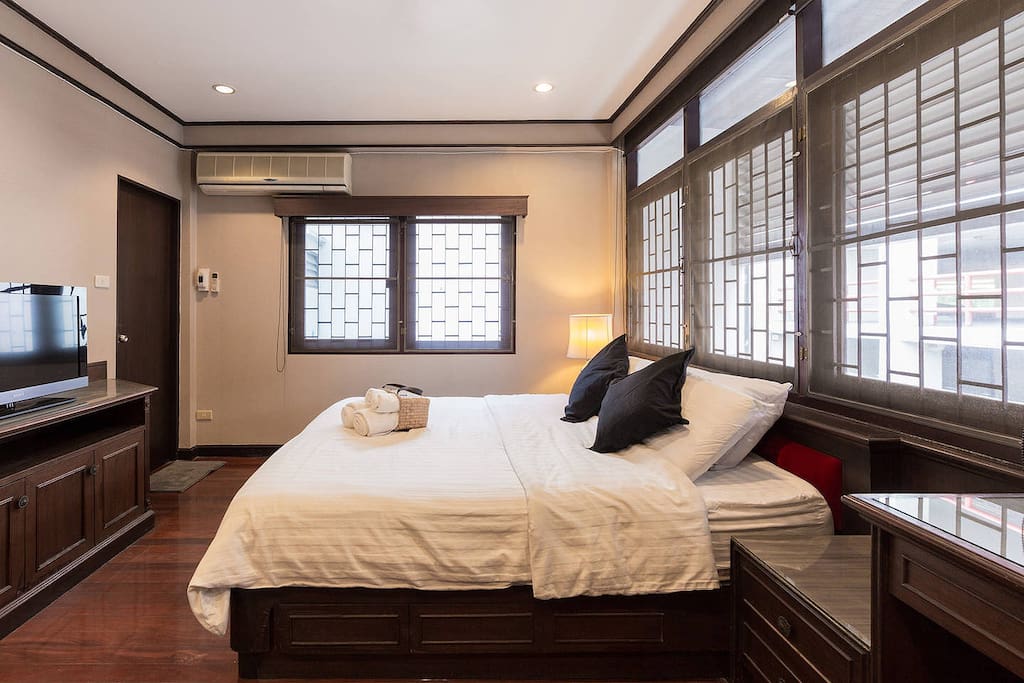 cozy bedroom, bedroom1