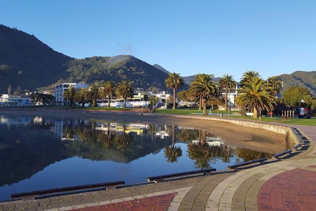 Panoramic views of Picton