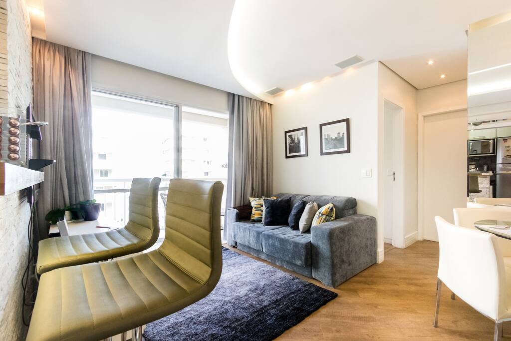 Living room with all the facilities you may need for a comfort stay in São Paulo.