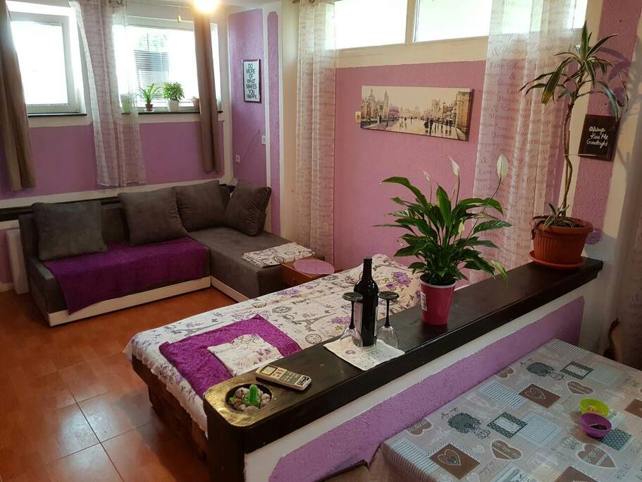 Renting Rooms To Friends Renting Rooms To Friends