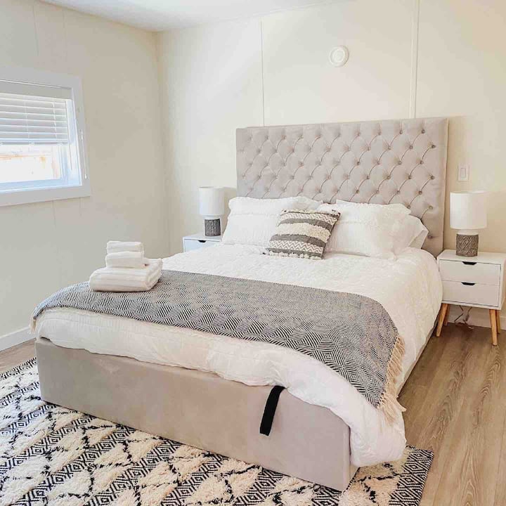 Top 8 LongTerm Rentals In Gibsons, Canada Updated 2024 Trip101