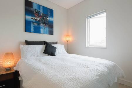 Modern 1 Bed Apt Bondi Beach