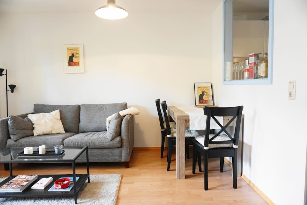 A dining table is included into the living room and also offers ideal working conditions, also for laptops.