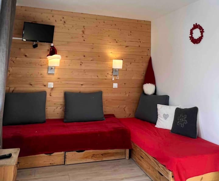 Nid Douillet - Mybelleplagne - Rue du Télémétro
