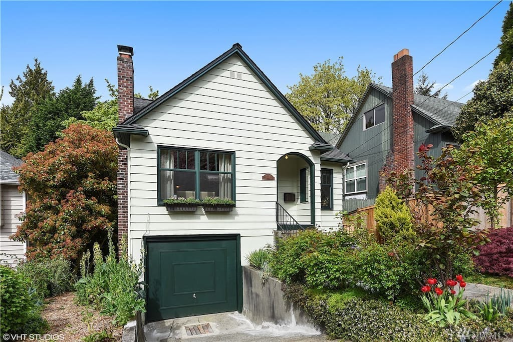 c4f233a2 abc6 4213 9b67 4bbbcbb43146