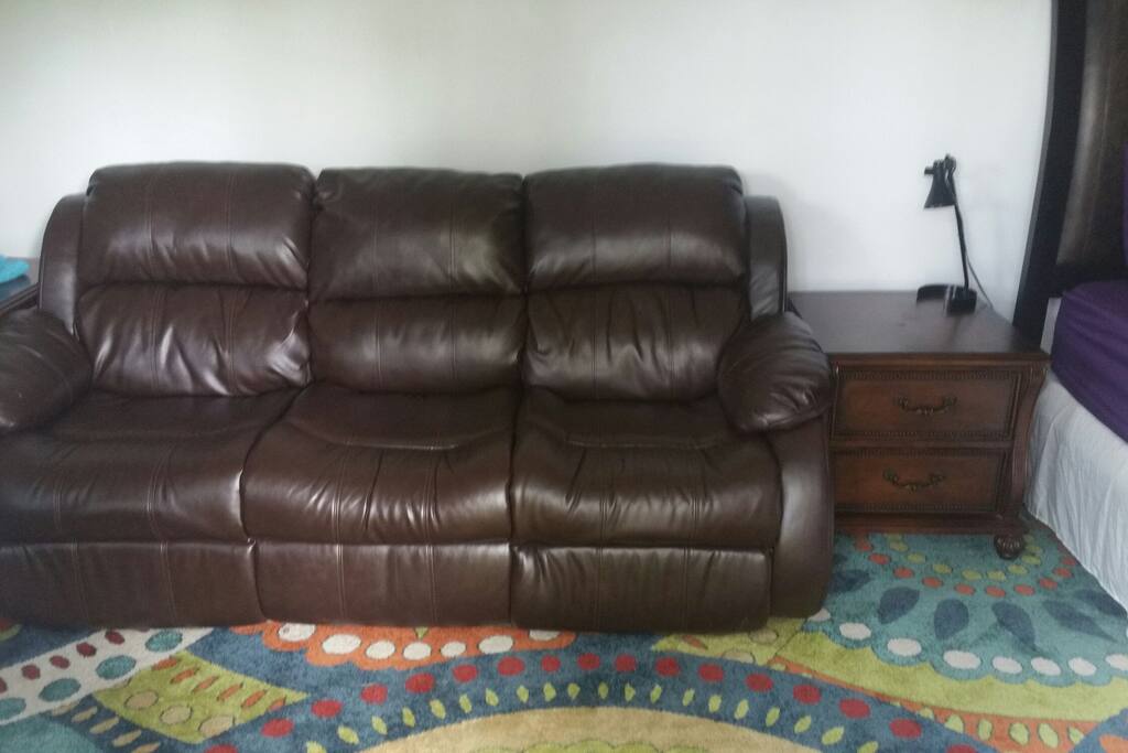 Reclining Leather sofa