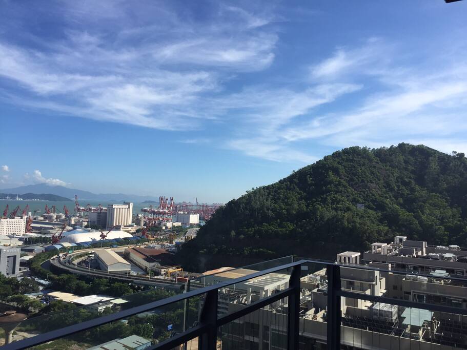 客厅阳台