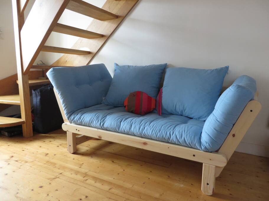 Méridienne convertible permettant un couchage
