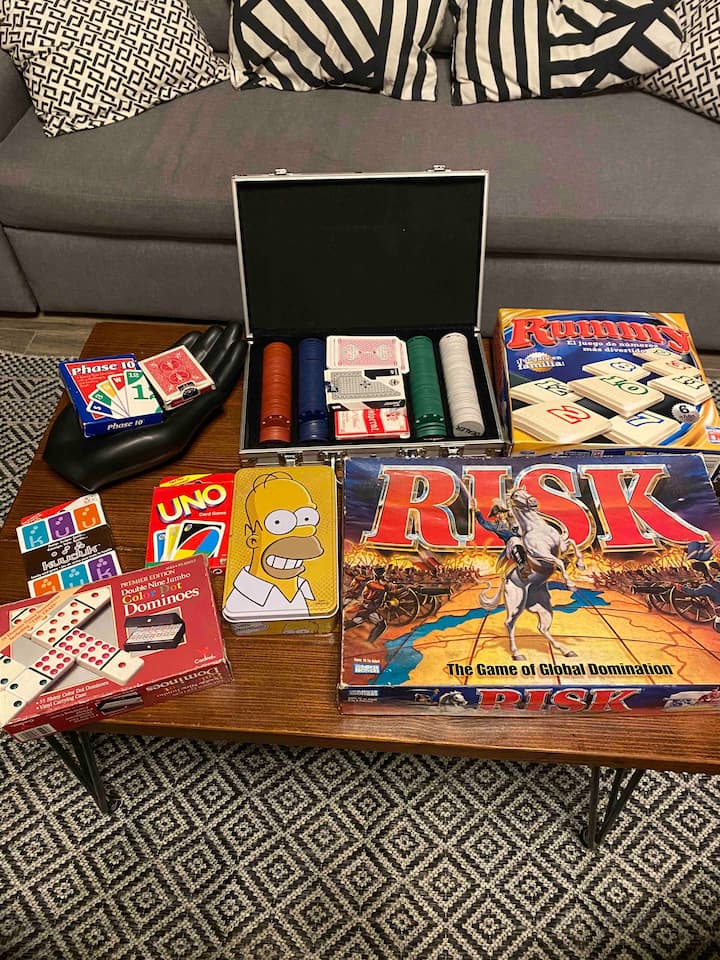 Თან იქონიეთ, გაერთეთ და გაერთეთ 