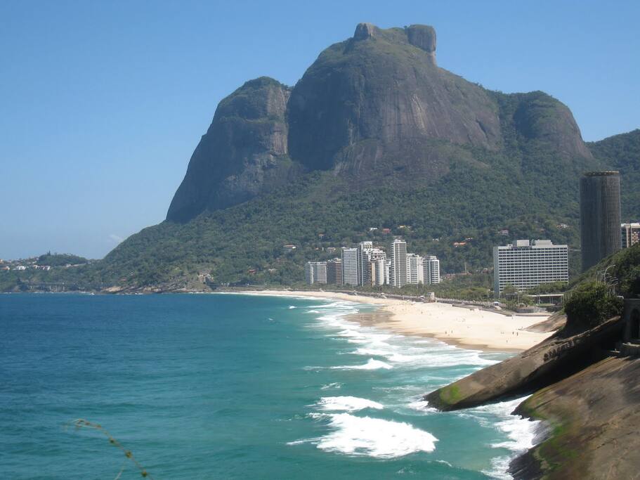Vista da praia de São Conrado
