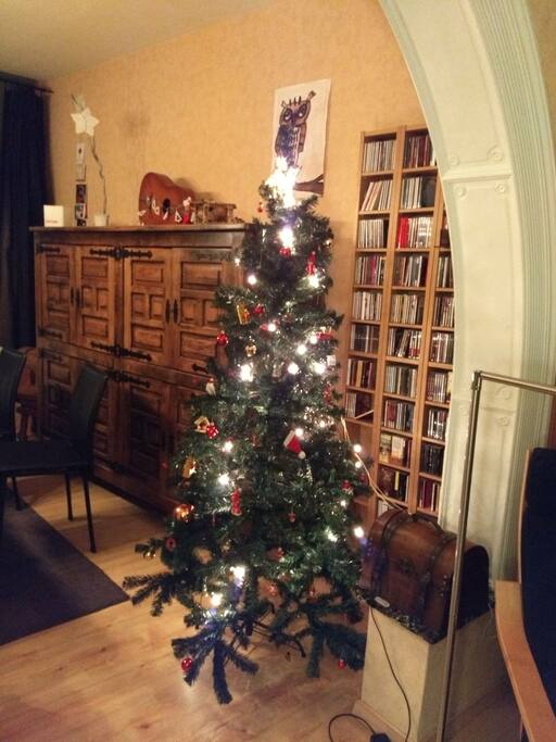 Dining room, Christmas.