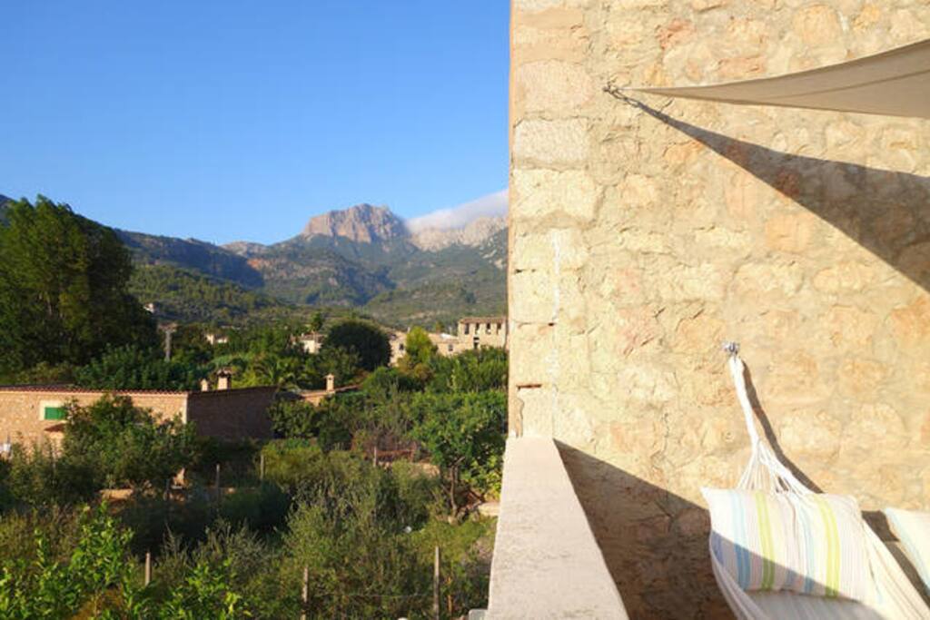 Terrace with views over the valley