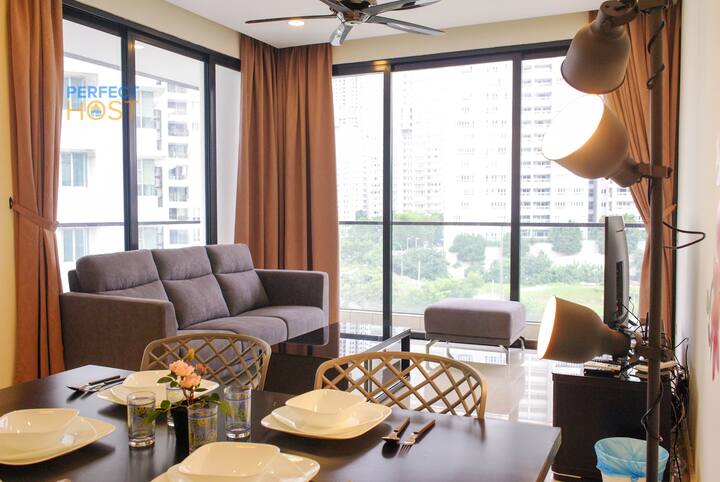 Lumina Kiara Penthouse Mont Kiara Near Mkis Gis Mont Kiara International School Gardens Int Schl Youtube