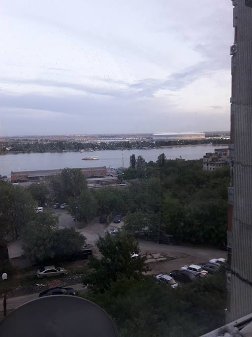 Лоджия. Вид на стадион и реку Дон