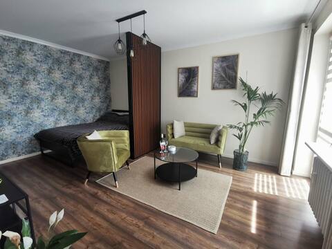 Modern Golden Apartment in the City Center