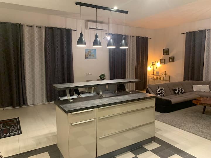 Belle Villa Patarie Tout Equipée 5 Mn De La Mer - Cotonou